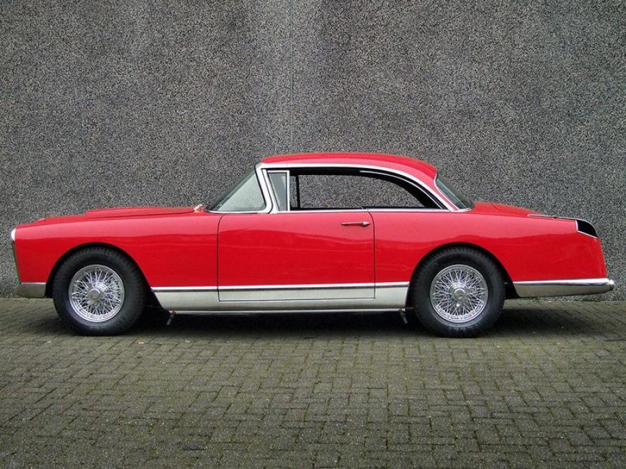  Facel Vega FV2B 1956 года  (фото 6 из 17)